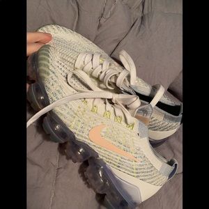 Women Nike vapormax